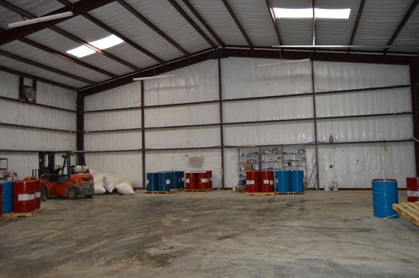 2810 N FM 17, Alba, TX 75410